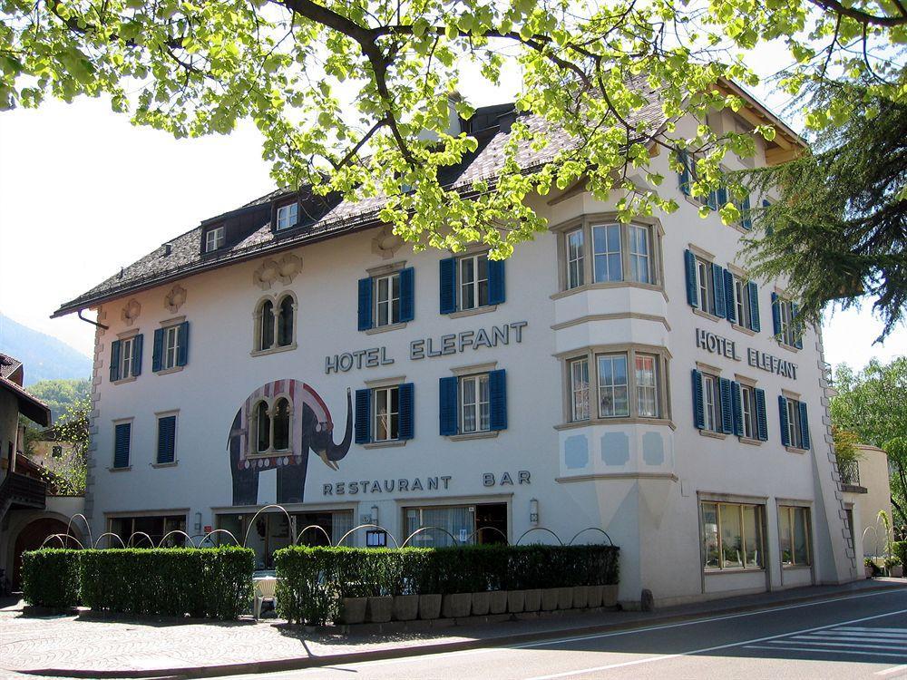 Hotel Elefant Ora / Auer Exteriér fotografie